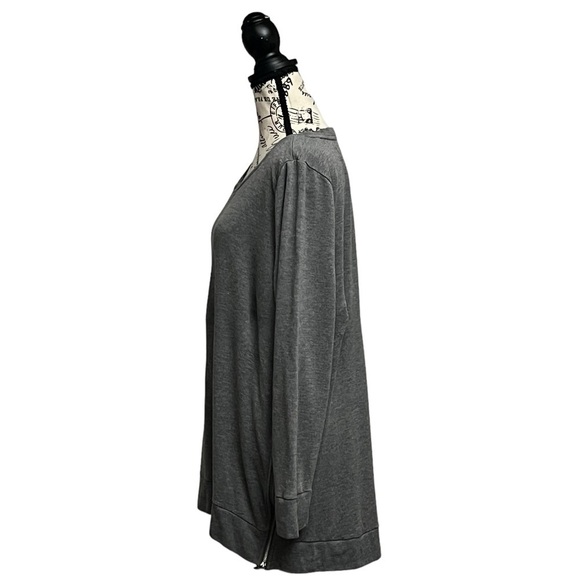 Chicos Zenergy Top Women 3 US Gray Tunic Side Zip Long Sleeve Casual Modest - Picture 3 of 8